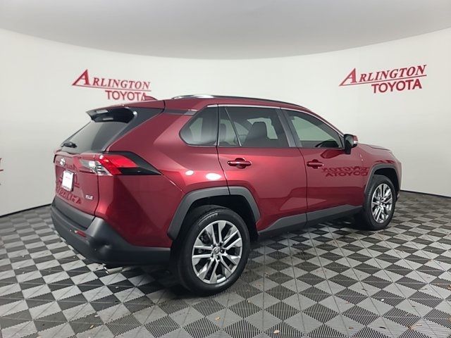 2022 Toyota RAV4 XLE Premium