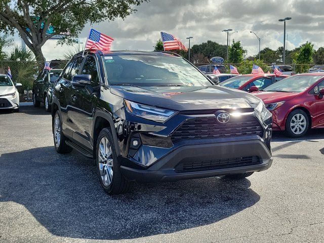 2022 Toyota RAV4 XLE Premium