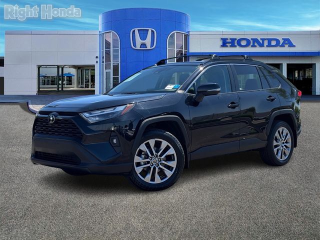 2022 Toyota RAV4 XLE Premium
