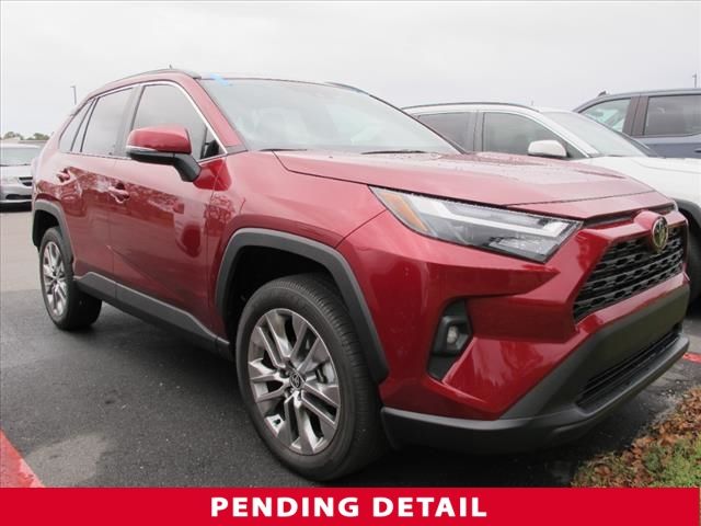 2022 Toyota RAV4 XLE Premium