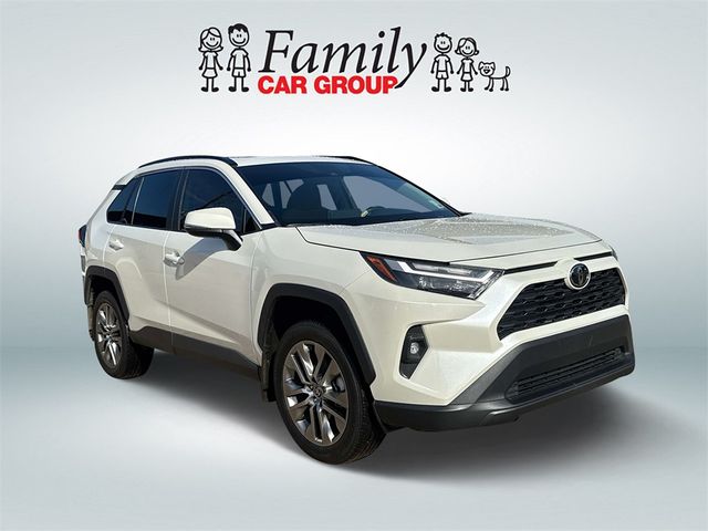 2022 Toyota RAV4 XLE Premium