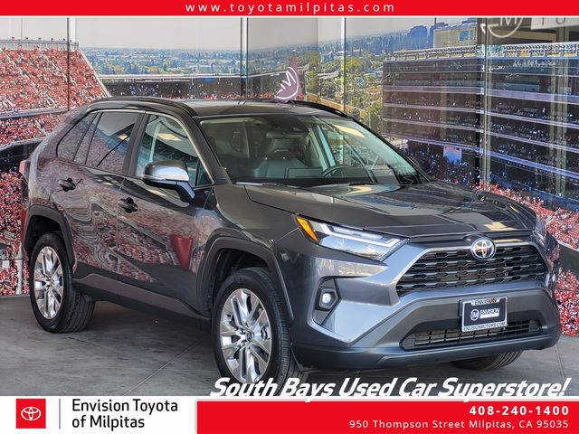 2022 Toyota RAV4 XLE Premium