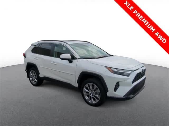 2022 Toyota RAV4 XLE Premium