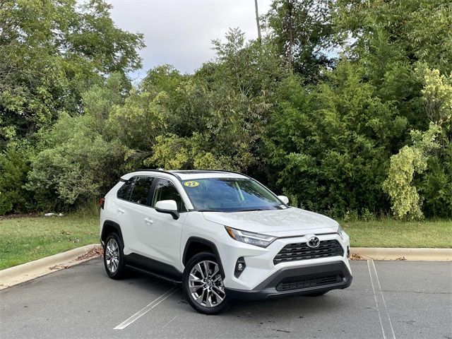 2022 Toyota RAV4 XLE Premium