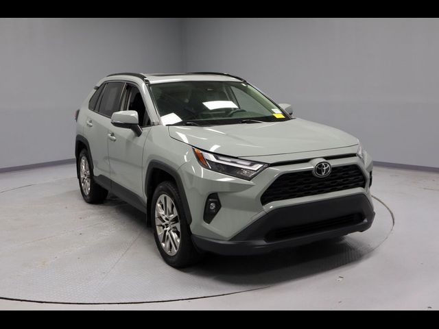2022 Toyota RAV4 XLE Premium