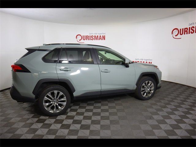2022 Toyota RAV4 XLE Premium