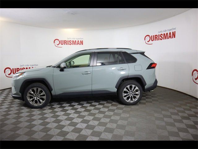 2022 Toyota RAV4 XLE Premium