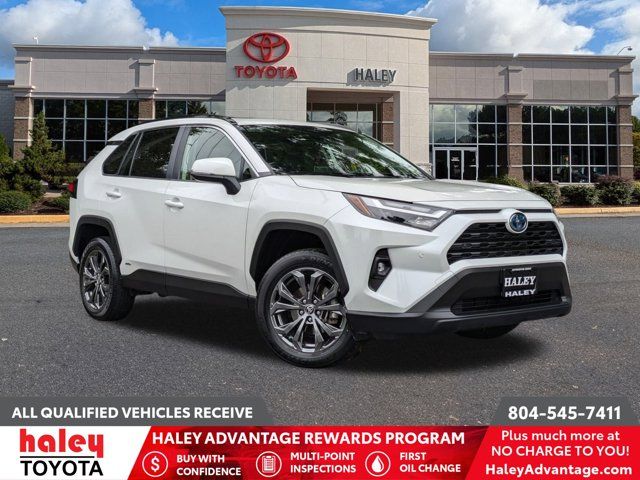 2022 Toyota RAV4 Hybrid XLE Premium