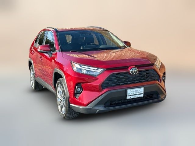 2022 Toyota RAV4 XLE Premium