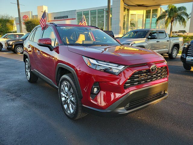 2022 Toyota RAV4 XLE Premium