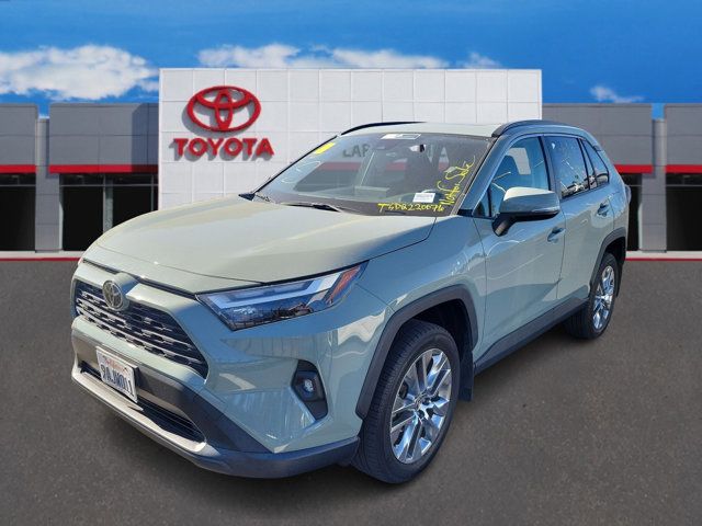 2022 Toyota RAV4 XLE Premium