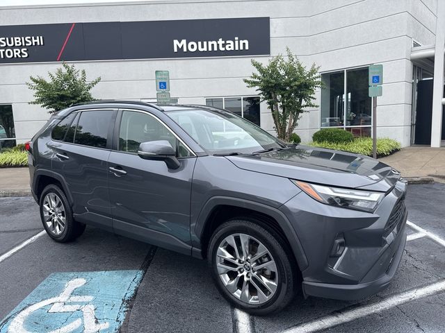 2022 Toyota RAV4 XLE Premium