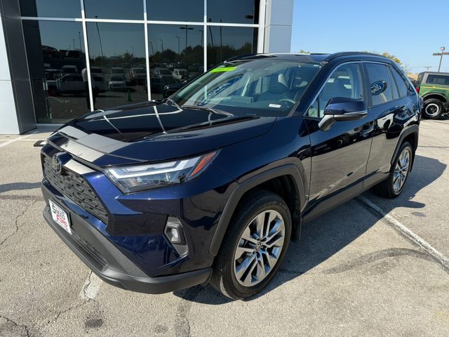 2022 Toyota RAV4 XLE Premium