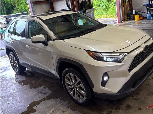 2022 Toyota RAV4 XLE Premium