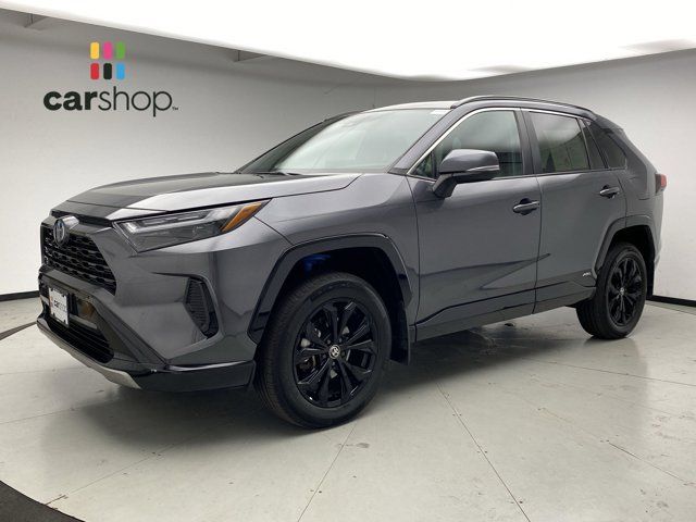 2022 Toyota RAV4 Hybrid SE