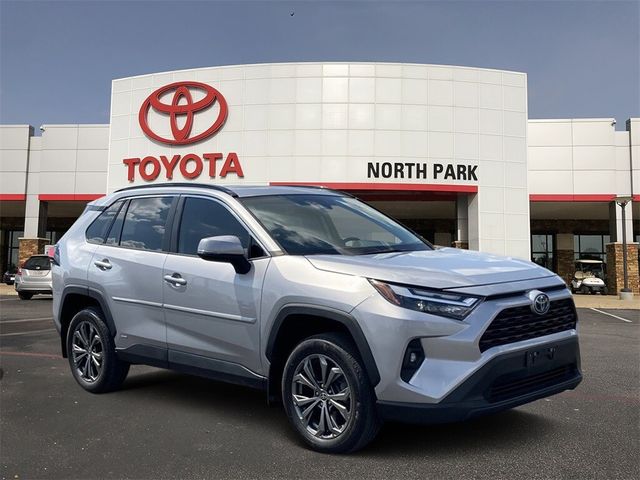 2022 Toyota RAV4 Hybrid XLE Premium