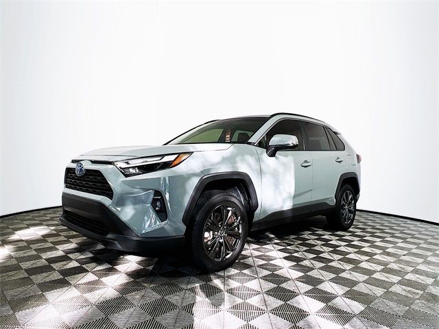 2022 Toyota RAV4 Hybrid XLE Premium