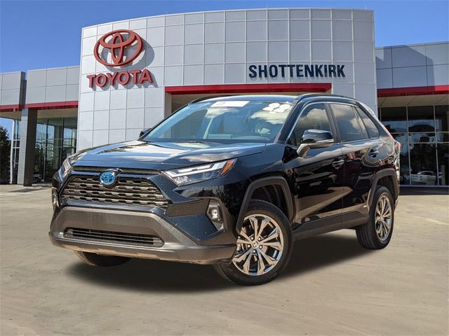 2022 Toyota RAV4 Hybrid XLE Premium