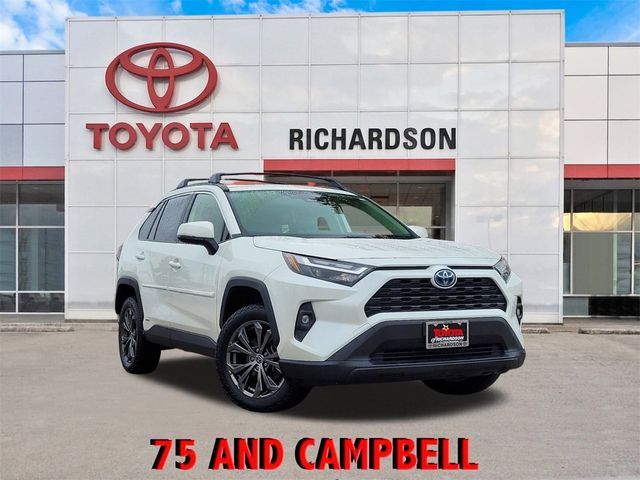 2022 Toyota RAV4 Hybrid XLE Premium