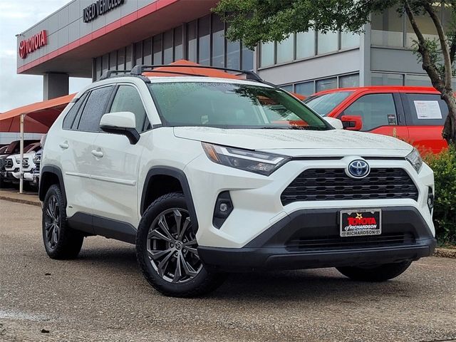 2022 Toyota RAV4 Hybrid XLE Premium