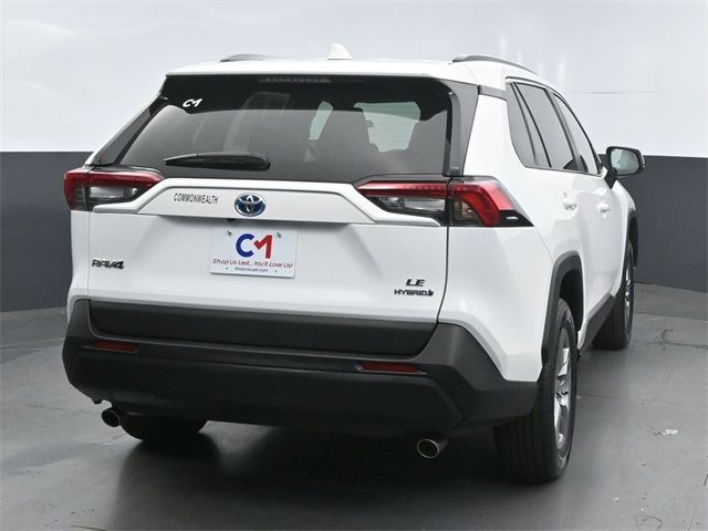 2022 Toyota RAV4 Hybrid LE