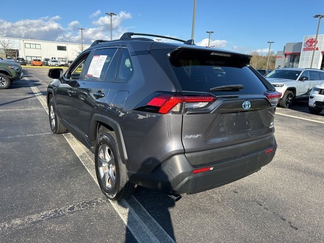 2022 Toyota RAV4 Hybrid LE