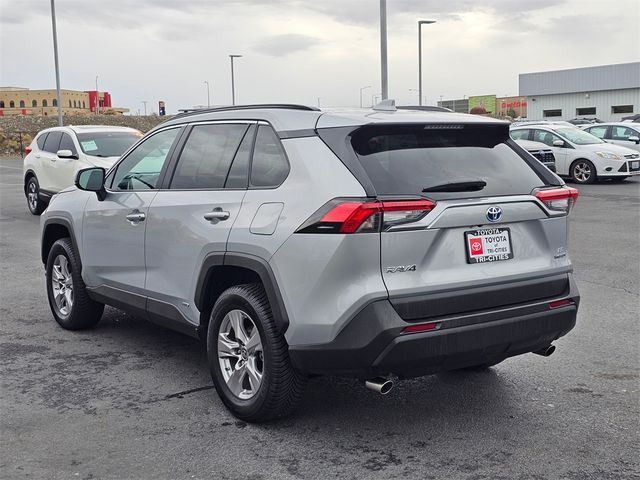 2022 Toyota RAV4 Hybrid LE