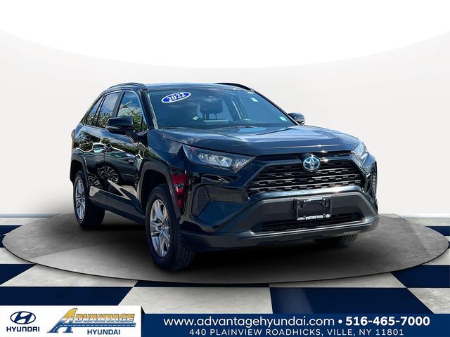 2022 Toyota RAV4 Hybrid LE