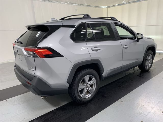 2022 Toyota RAV4 Hybrid LE