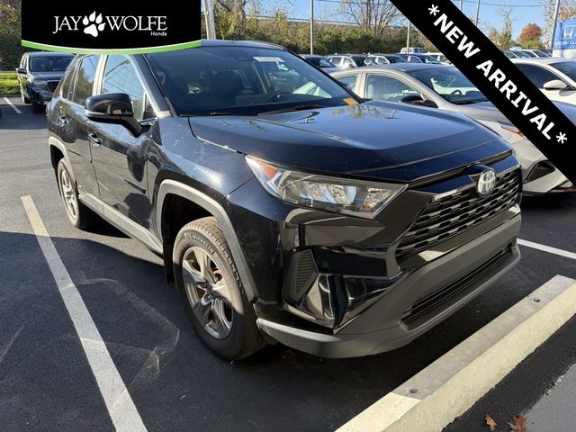 2022 Toyota RAV4 Hybrid LE