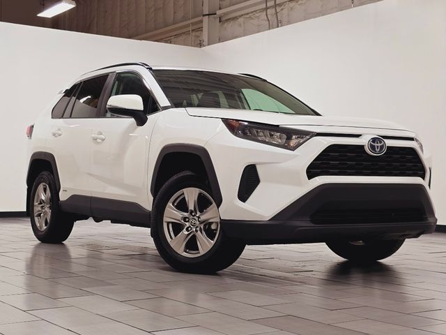 2022 Toyota RAV4 Hybrid LE