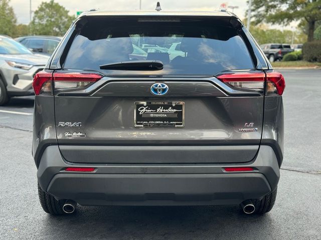 2022 Toyota RAV4 Hybrid LE