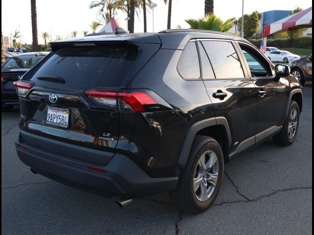 2022 Toyota RAV4 Hybrid LE