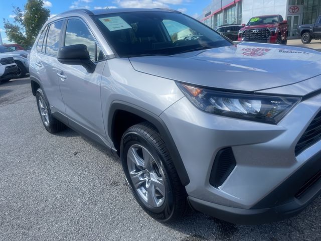 2022 Toyota RAV4 Hybrid LE