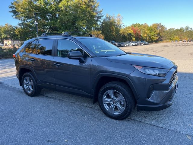 2022 Toyota RAV4 Hybrid LE