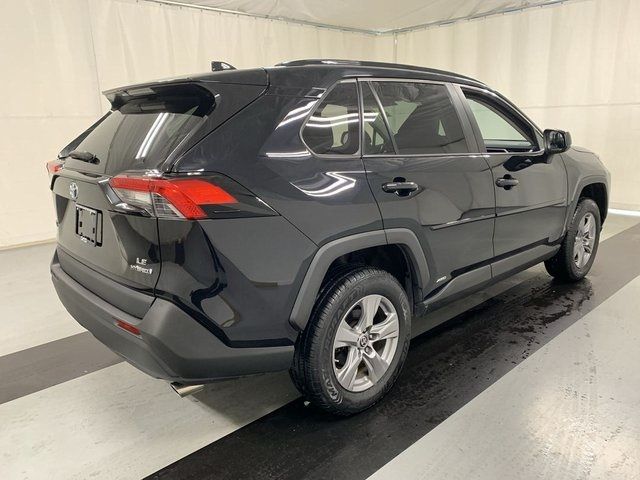 2022 Toyota RAV4 Hybrid LE