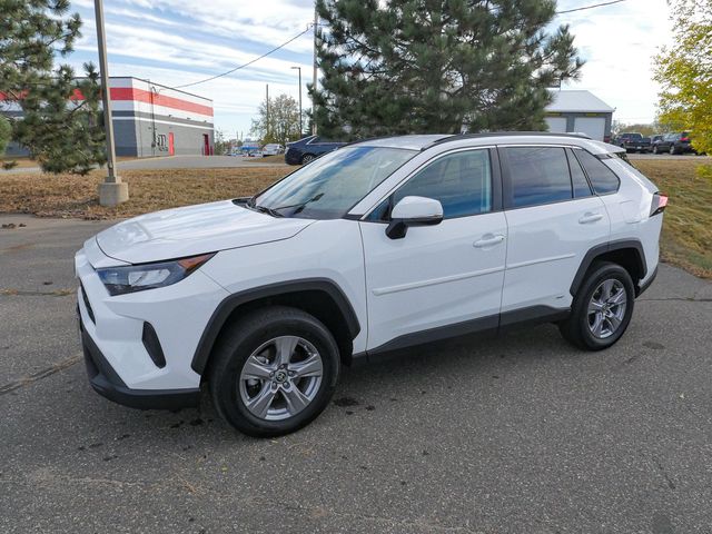 2022 Toyota RAV4 Hybrid LE