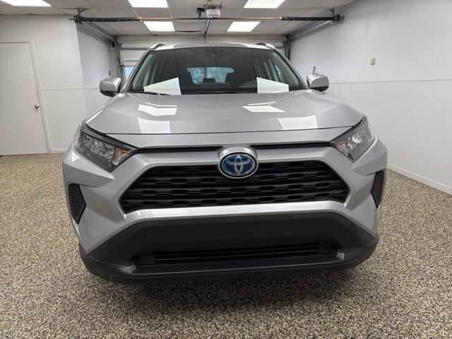 2022 Toyota RAV4 Hybrid LE