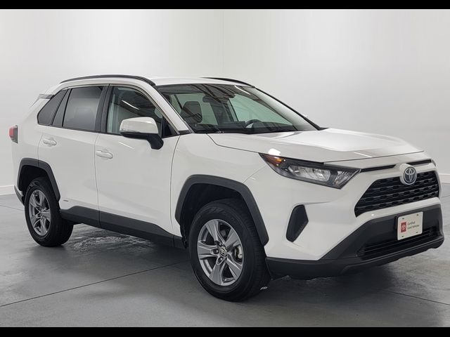 2022 Toyota RAV4 Hybrid LE