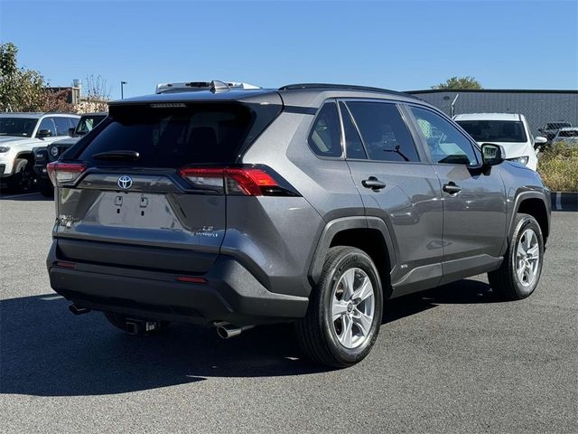 2022 Toyota RAV4 Hybrid LE