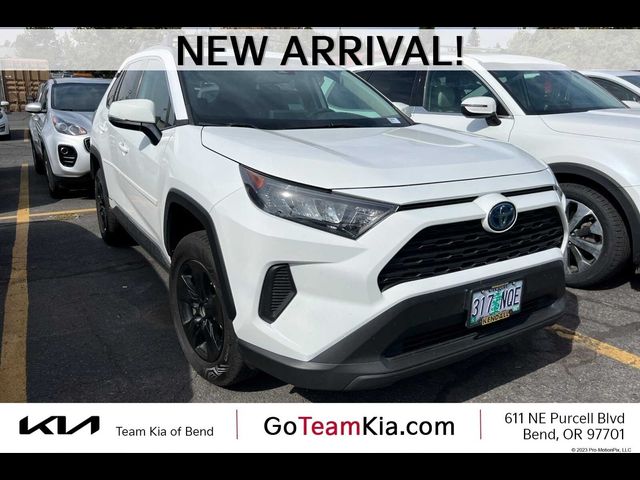 2022 Toyota RAV4 Hybrid LE