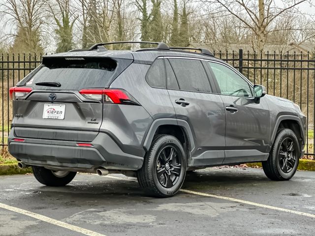 2022 Toyota RAV4 Hybrid LE