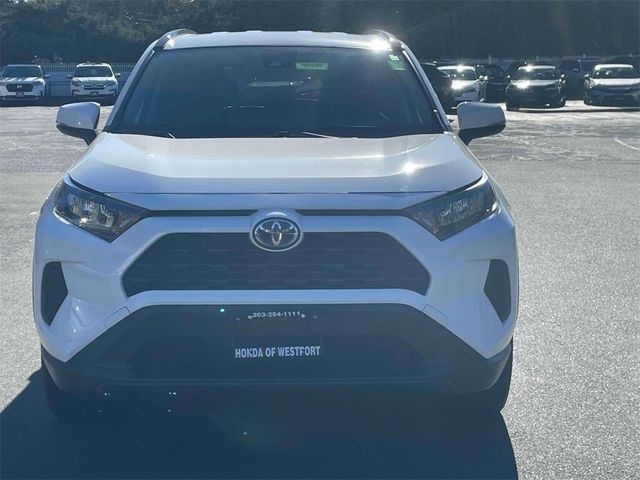 2022 Toyota RAV4 Hybrid LE