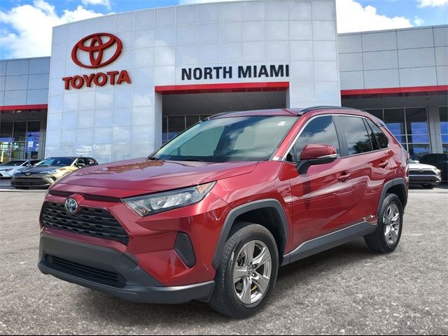 2022 Toyota RAV4 Hybrid LE