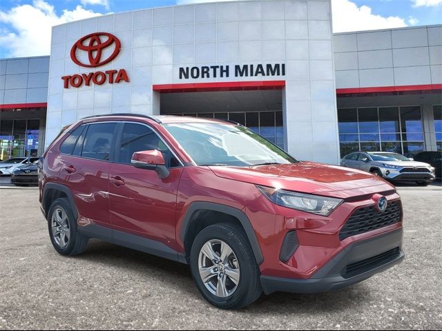 2022 Toyota RAV4 Hybrid LE