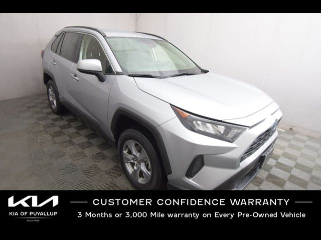 2022 Toyota RAV4 Hybrid LE