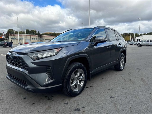 2022 Toyota RAV4 Hybrid LE