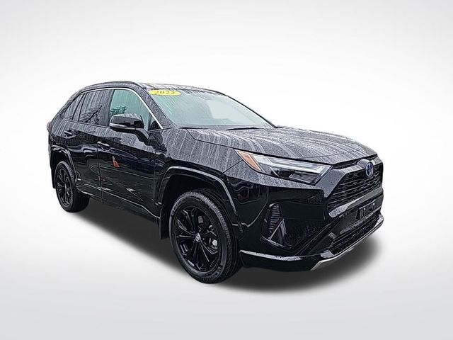 2022 Toyota RAV4 Hybrid SE