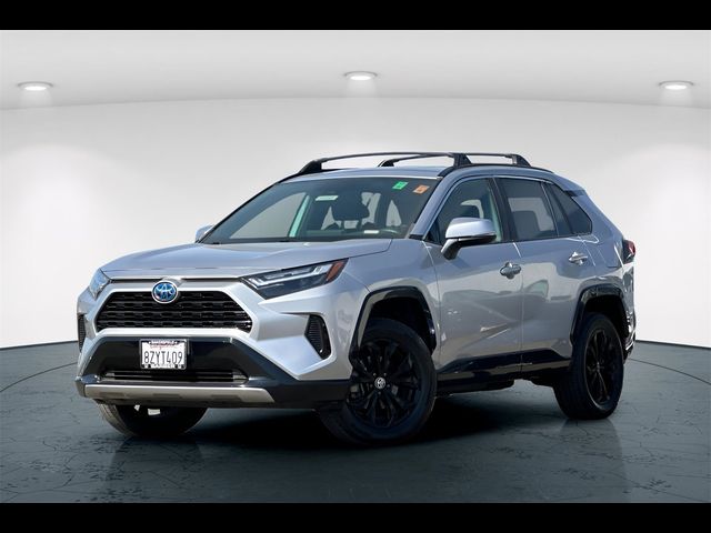 2022 Toyota RAV4 Hybrid SE