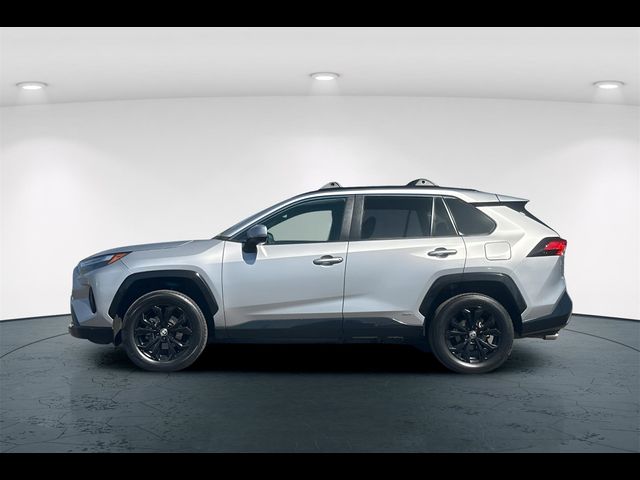 2022 Toyota RAV4 Hybrid SE